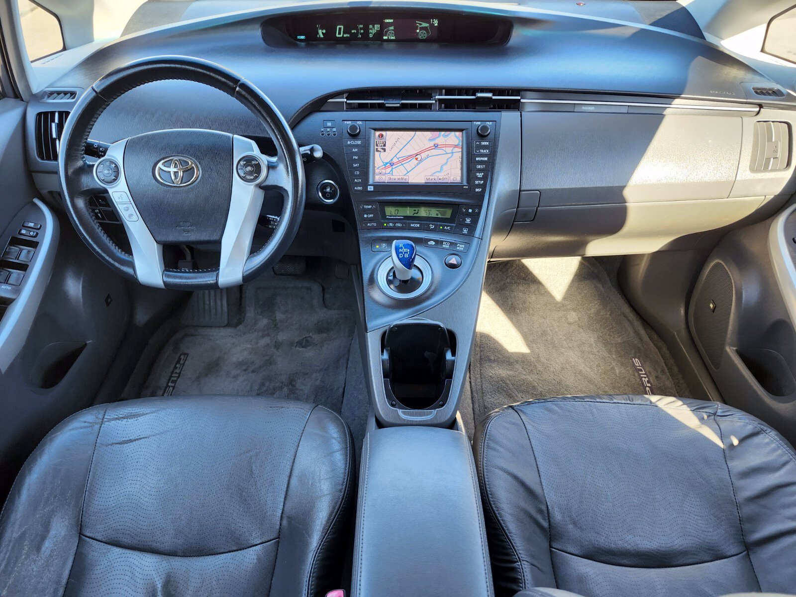Used 2010 Toyota Prius Four w/ Solar Roof Pkg FWD image 9