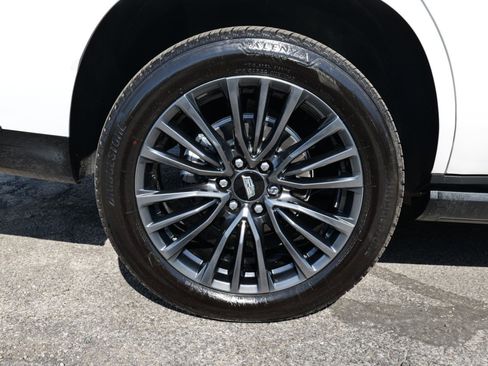 Used 2025 Cadillac Escalade Sport Platinum w/ LPO, Floor Liner Package image 70