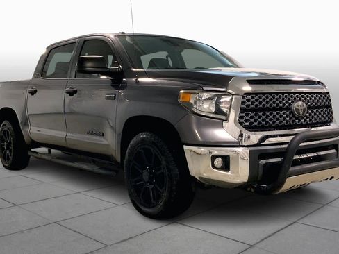 Used 2019 Toyota Tundra SR5 image 2