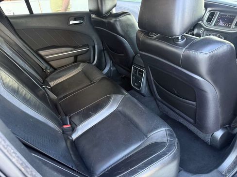 Used 2020 Dodge Charger SXT w/ Leather Interior Group RWD image 19