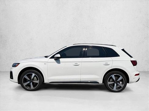 Used 2023 Audi Q5 2.0T Prestige w/ Prestige Package AWD/4WD image 8