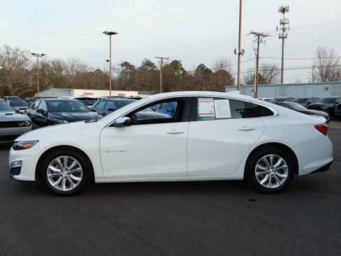 Used 2024 Chevrolet Malibu LT image 9