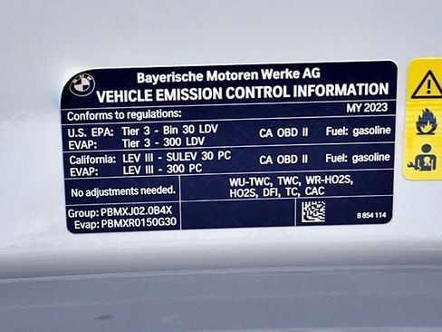 Used 2023 BMW 430i Coupe w/ M Sport Package image 38