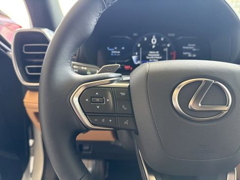 Used 2026 Lexus IS 350 F Sport image 18