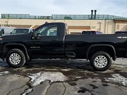 Certified 2022 Chevrolet Silverado 3500 W/T w/ WT Convenience Package image 5