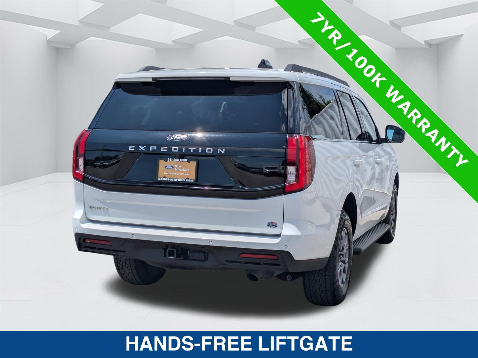Certified 2025 Ford Expedition Active RWD image 5