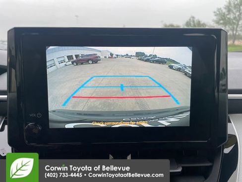 Used 2026 Toyota Corolla SE FWD image 13