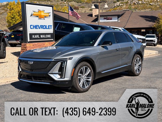 Used 2024 Cadillac Lyriq Luxury AWD/4WD image 1