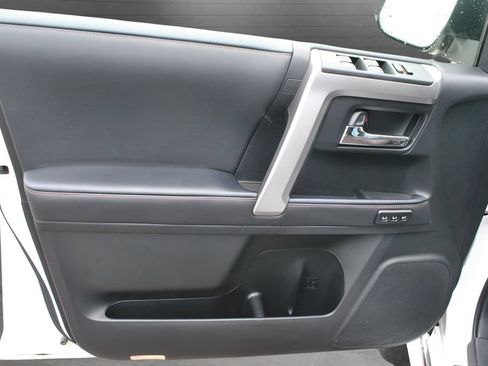 Certified 2023 Toyota 4Runner Limited AWD/4WD image 18