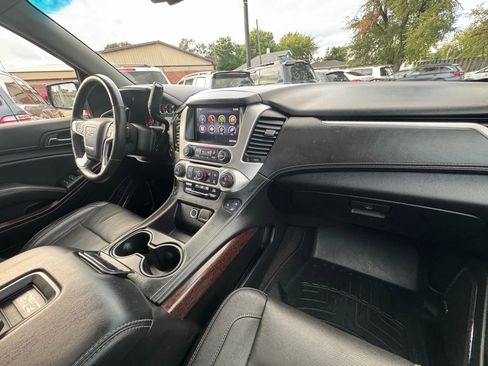Used 2015 GMC Yukon XL SLT w/ Open Road Package image 30
