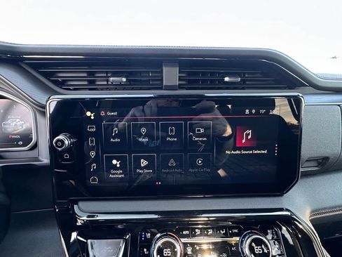 New 2026 GMC Sierra 2500 AT4 w/ AT4 Premium Plus Package AWD/4WD image 21