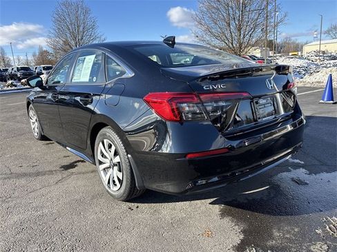 Used 2023 Honda Civic LX image 9