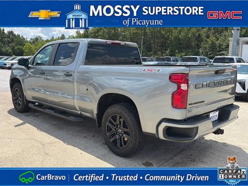 Certified 2025 Chevrolet Silverado 1500 Custom w/ Turbomax Blackout Package AWD/4WD image 4