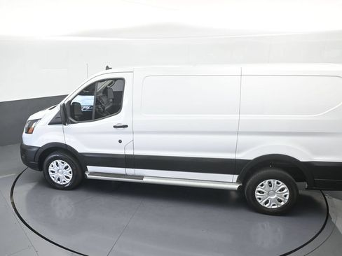 Used 2024 Ford Transit 250 Low Roof w/ Exterior Upgrade Package RWD image 35