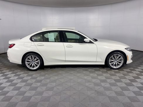 Certified 2023 BMW 330i xDrive Sedan w/ Convenience Package image 13