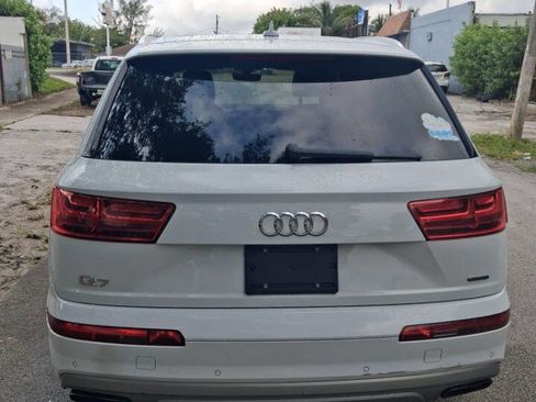 Used 2018 Audi Q7 2.0T Premium Plus w/ Premium Plus Package AWD/4WD image 5