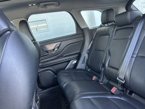 Certified 2021 Lincoln Corsair Grand Touring image 9