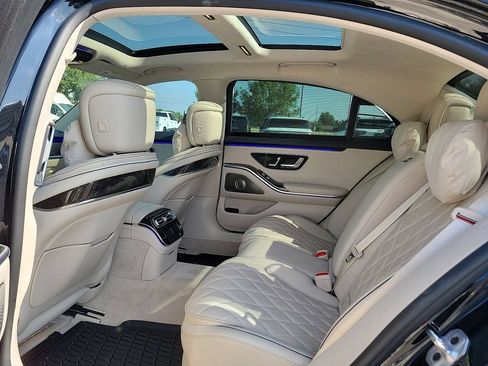 Certified 2023 Mercedes-Benz S 580 4MATIC Sedan image 13