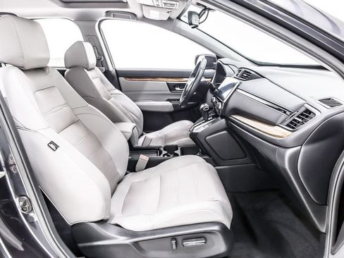 Used 2019 Honda CR-V Touring image 32