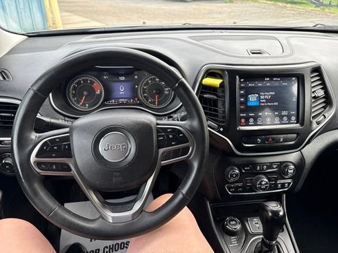 Used 2021 Jeep Cherokee Latitude Lux AWD/4WD image 10