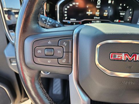 Used 2022 GMC Sierra 1500 Elevation w/ X31 Off-Road Package AWD/4WD image 31