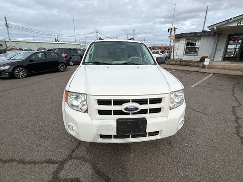 Used 2010 Ford Escape Limited image 8
