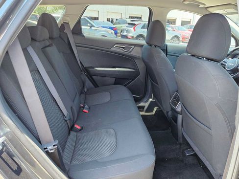 Certified 2023 Kia Sportage LX AWD/4WD image 19