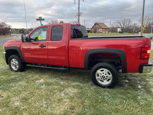 Used 2011 Chevrolet Silverado 2500 LT w/ Interior Plus Package image 25