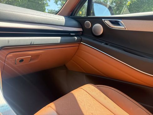 New 2026 Genesis GV80 2.5T Prestige AWD/4WD image 13