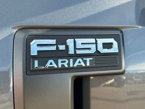 Used 2022 Ford F150 Lariat w/ Max Trailer Tow Package image 31