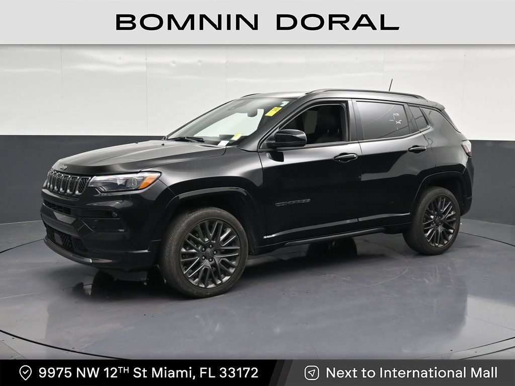 Used 2024 Jeep Compass Limited w/ High Altitude Package AWD/4WD image 1