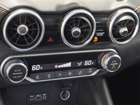 Used 2023 Nissan Sentra SR image 20