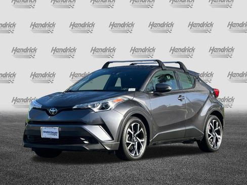 Used 2019 Toyota C-HR XLE image 9