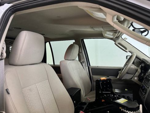 Used 2014 Ford Expedition XL RWD image 57