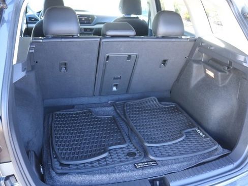 Used 2022 Volkswagen Taos SE image 7
