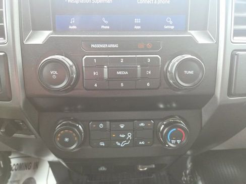 Used 2021 Ford F250 XLT AWD/4WD image 24