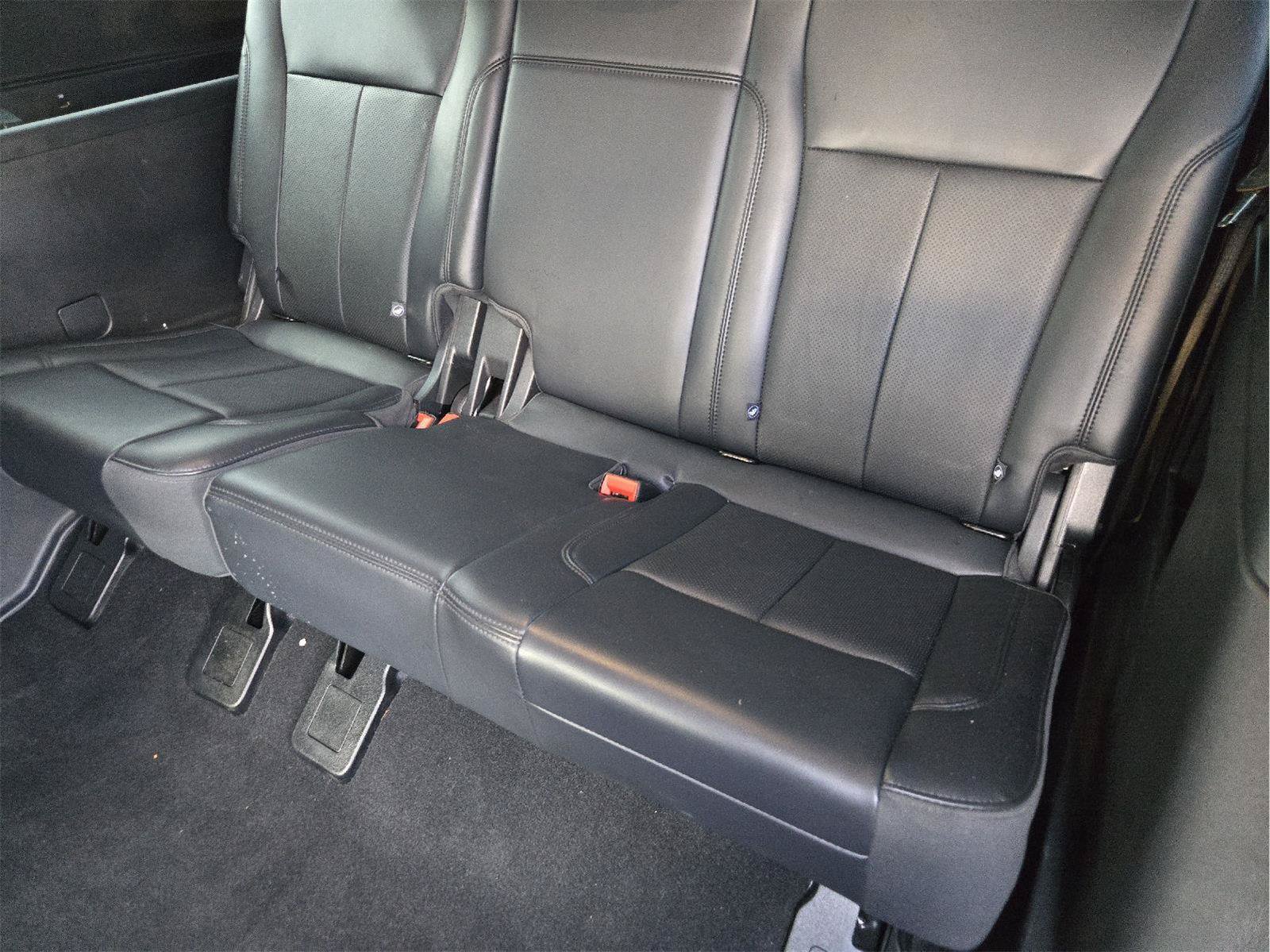 Used 2024 Ford Expedition XLT RWD image 30