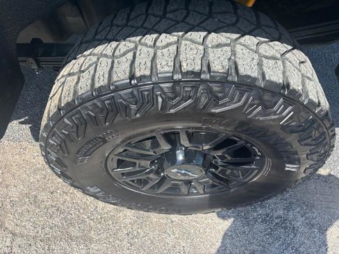 Used 2024 Chevrolet Silverado 2500 ZR2 w/ LPO, Dark Essentials Package image 30