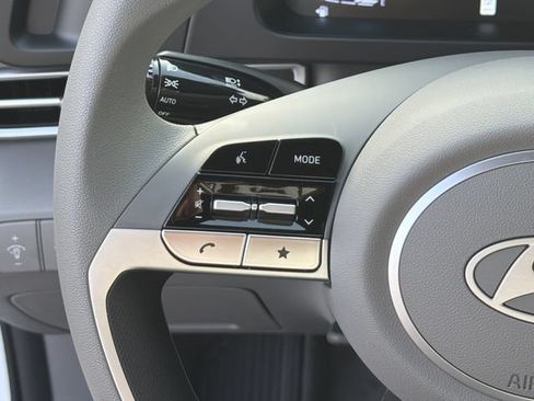 New 2026 Hyundai Elantra Hybrid FWD image 26