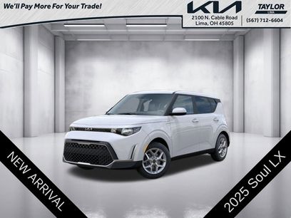 New 2025 Kia Soul LX