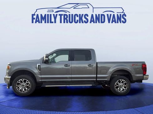 Used 2022 Ford F250 Lariat w/ FX4 Off-Road Package image 2