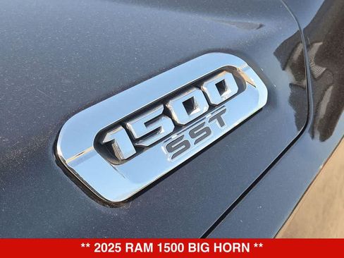 Used 2025 RAM 1500 Big Horn AWD/4WD image 11
