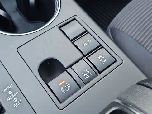 Used 2023 Toyota Highlander Platinum image 23