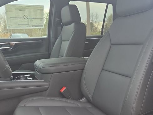 New 2026 Chevrolet Tahoe LT image 13