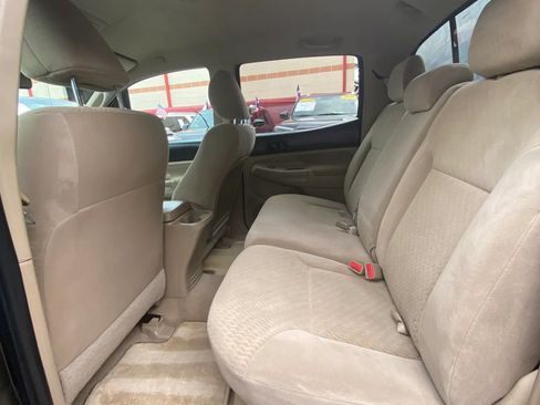 Used 2010 Toyota Tacoma PreRunner RWD image 13