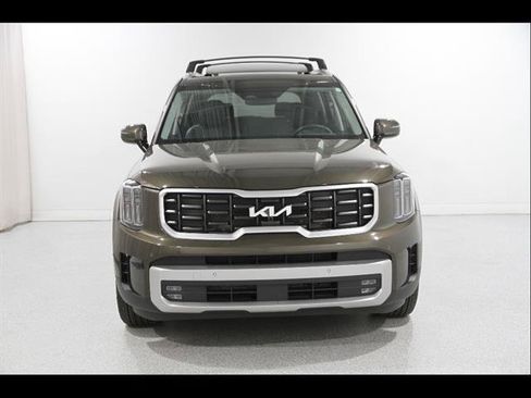 Used 2023 Kia Telluride SX AWD/4WD image 2