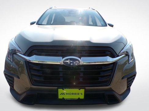 Used 2025 Subaru Ascent Limited AWD/4WD image 8