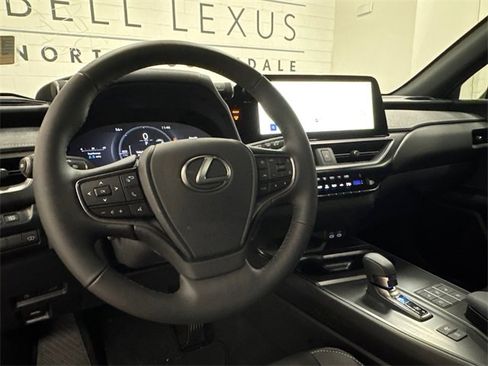 Used 2025 Lexus UX 300h FWD image 17