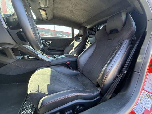 Used 2019 Lamborghini Huracan LP 580-2 image 16