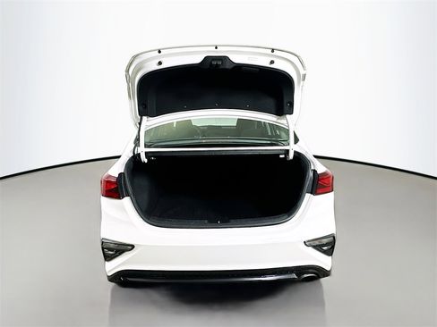 Used 2020 Kia Forte LXS image 28